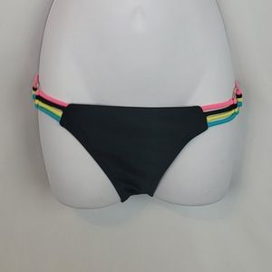 ❤️ 3/$25 Xhilaration Bikini Bottom